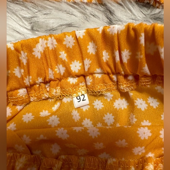 Shein toddler 2pc - Picture 2 of 2